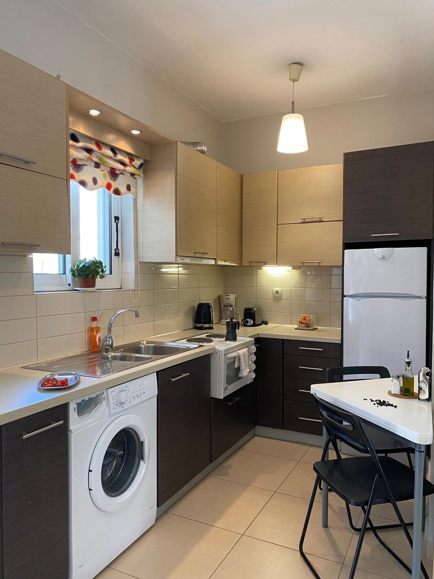 Bright And Cozy Apartment Near The City Center ไซคิย์นธอสทาวน์ ภายนอก รูปภาพ